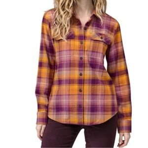 Patagonia Women's Long-Sleeved Organic Cotton Fjord Flannel Shirt Night Plum